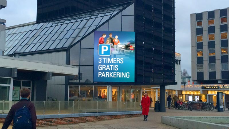 LED-Video-outdoor-display-Einzelhandel-Parkplatz-gratis